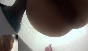 Japanese sluts pissin