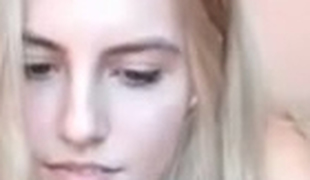teini blondi webcam