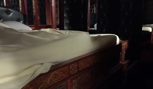 jeune belle nana éjac