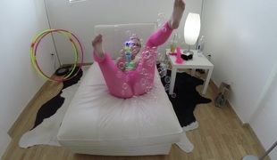 jeune blonde star du porno masturbation solo